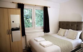 Ensuite With Kitchen Stunning Double-Bed Room In Zone 2